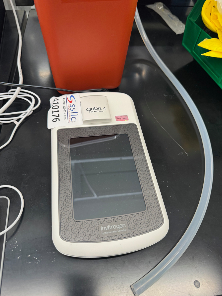 Image of Invitrogen Qubit 4 Fluorometer
